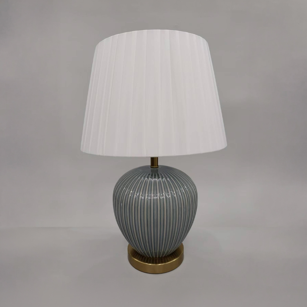 SERA ΦΩΤΙΣΤΙΚΟ ΕΠΙΤΡΑΠΕΖΙΟ 35x35x52cm ΚΕΡΑΜΙΚΟ ΠΕΤΡΟΛ ΜΕΤΑΞΩΤΟ ΥΦΑΣΜΑ ΛΕΥΚΟ